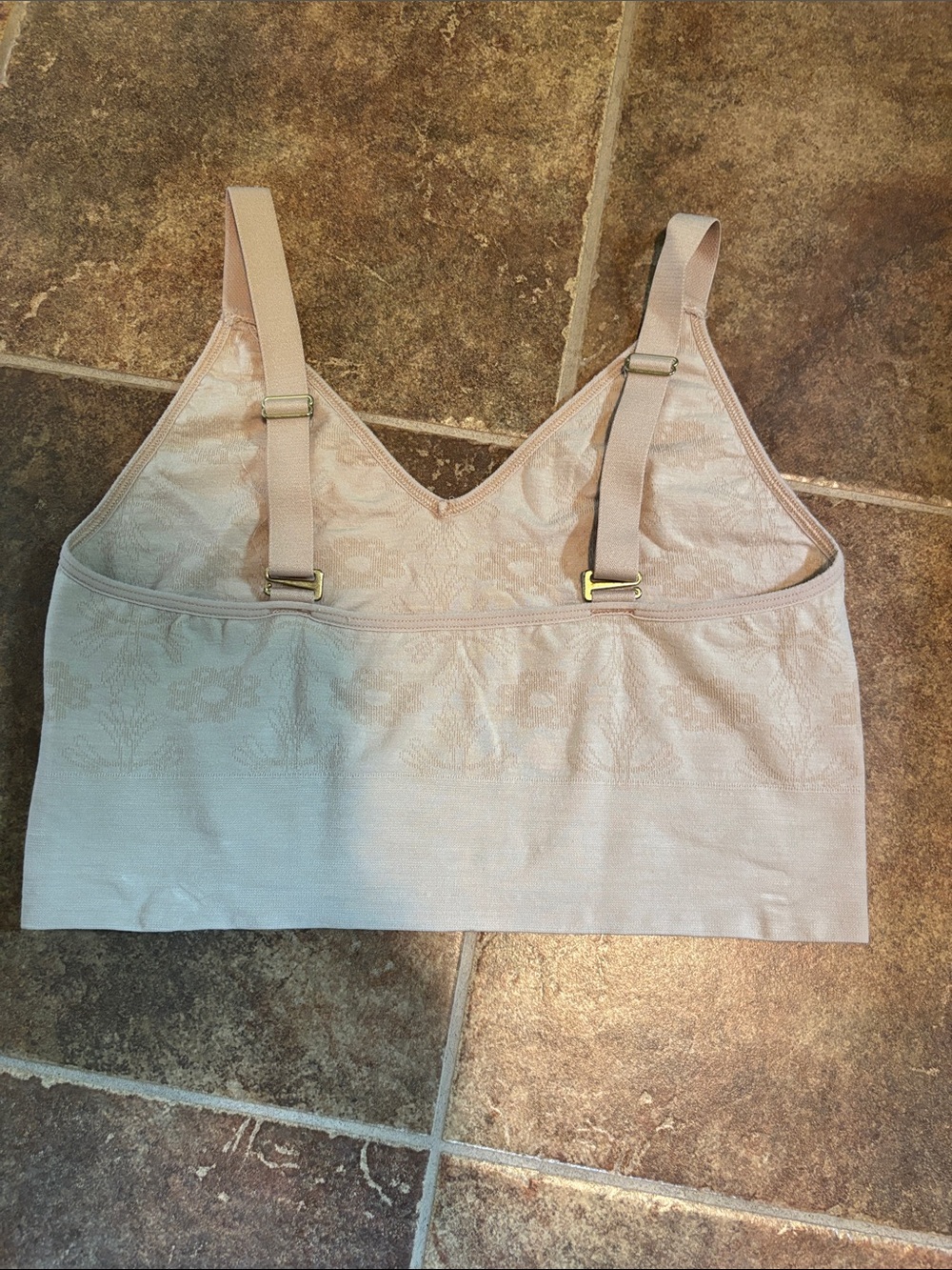 Branwyn essential busty bra - Picture 2 of 5